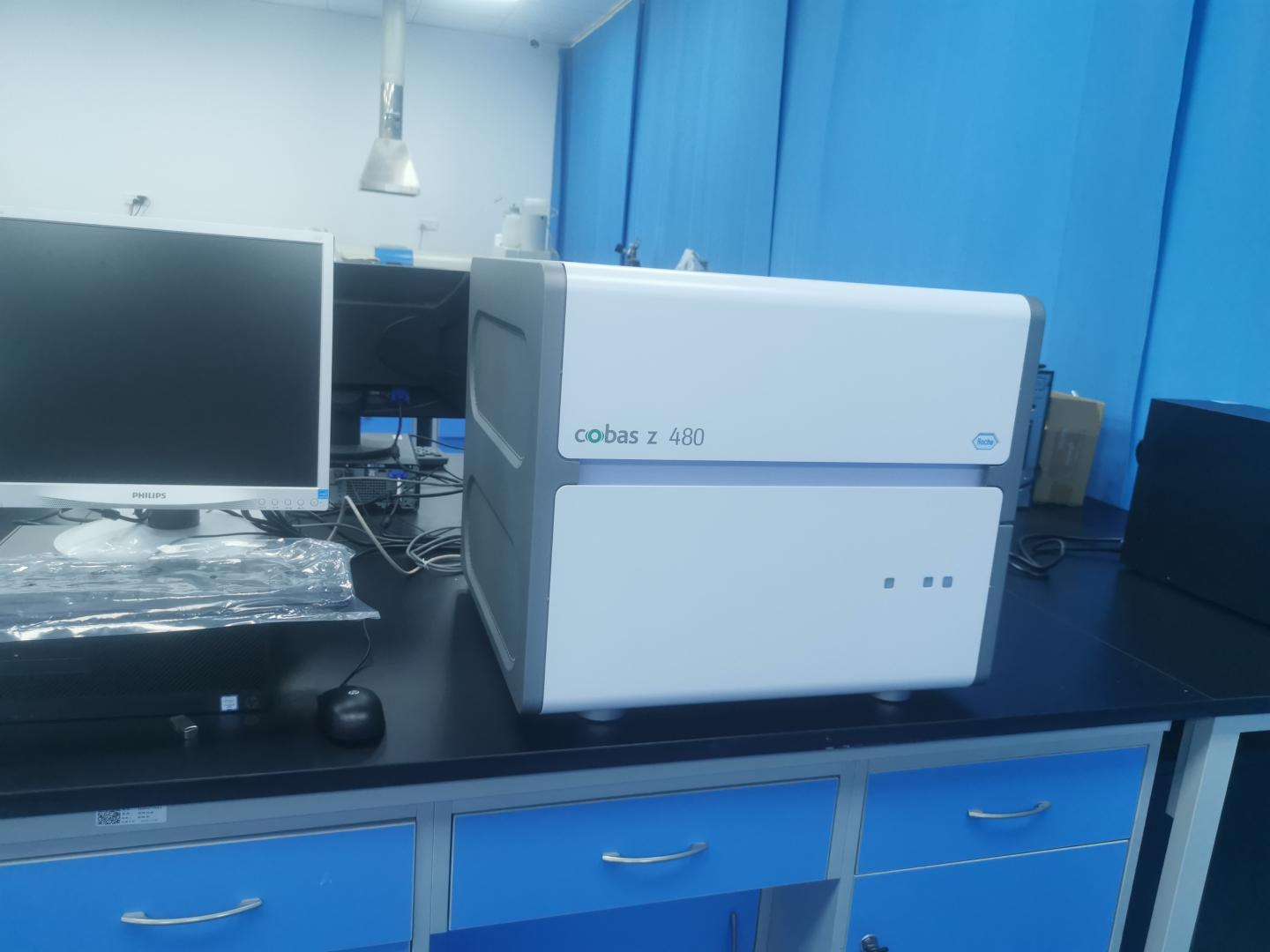 全自动荧光PCR分析仪
